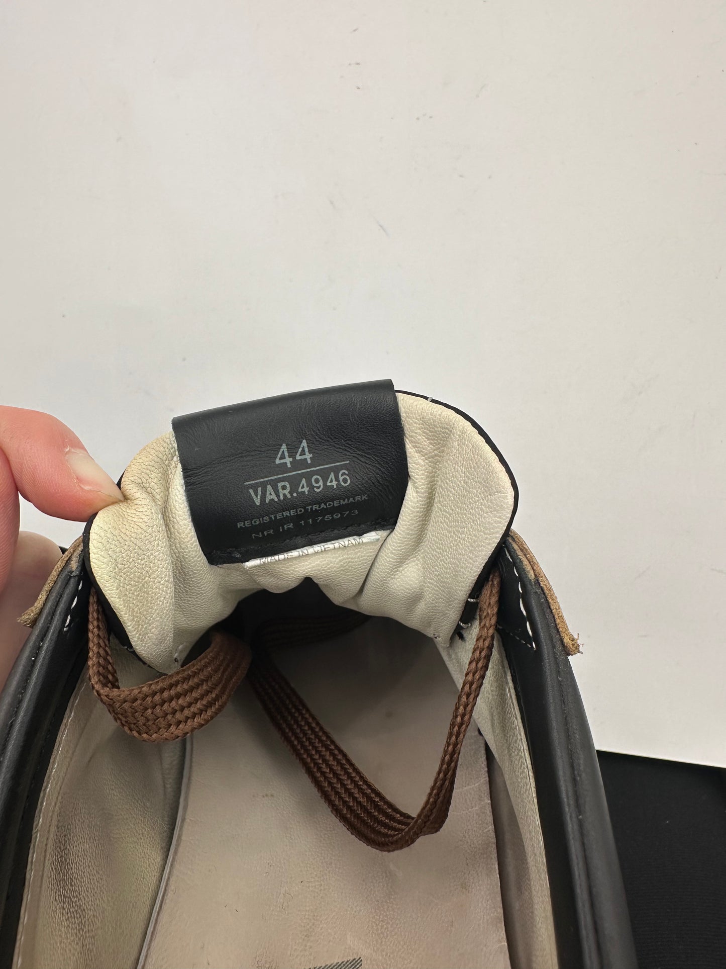 Lander 4946 Sneakers