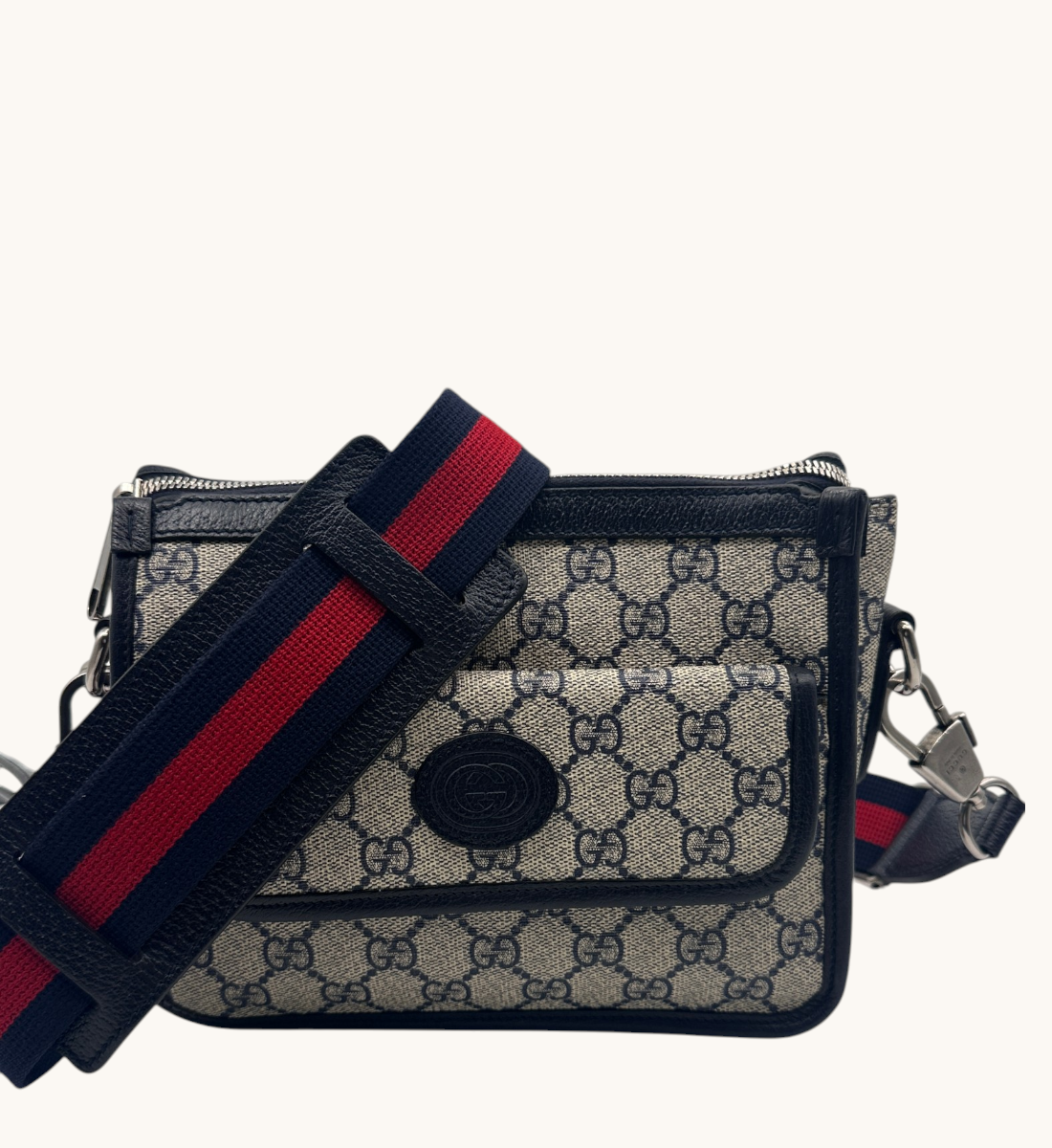 GG Supreme Canvas Messenger Bag