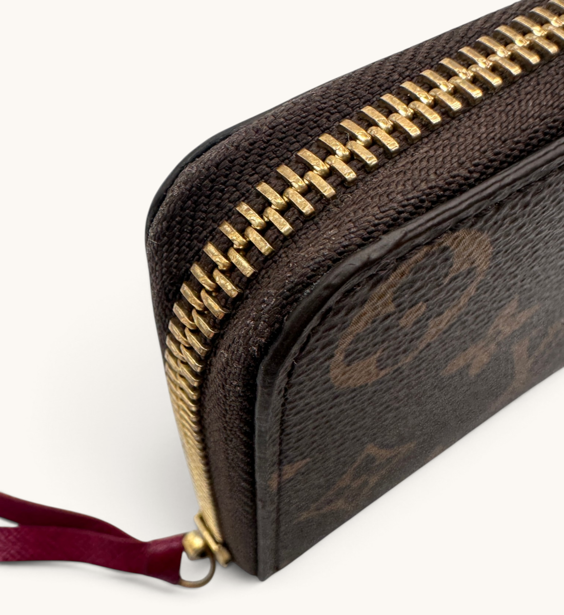 Clémence Wallet