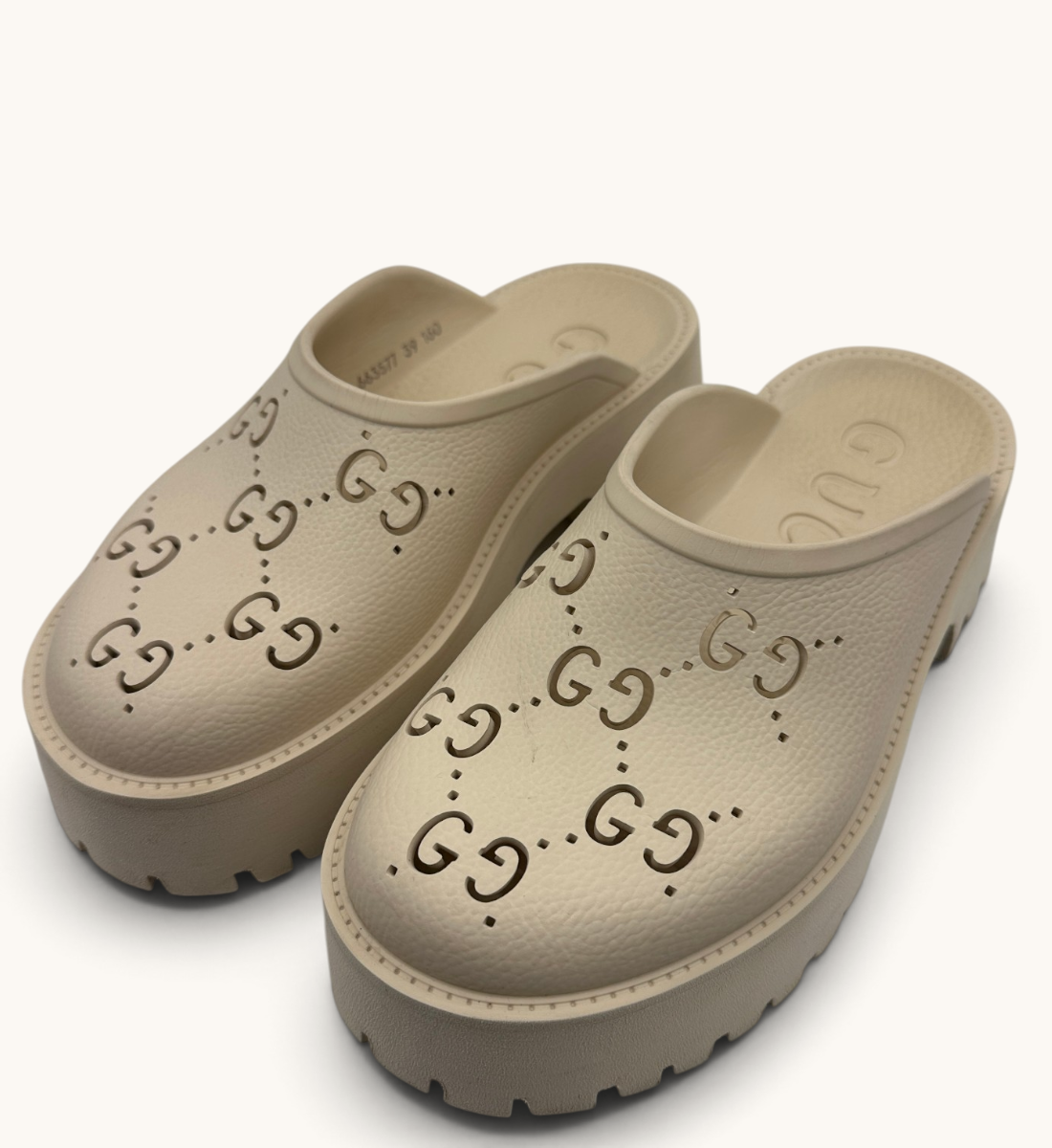 GG-Perforated Rubber Clogs
