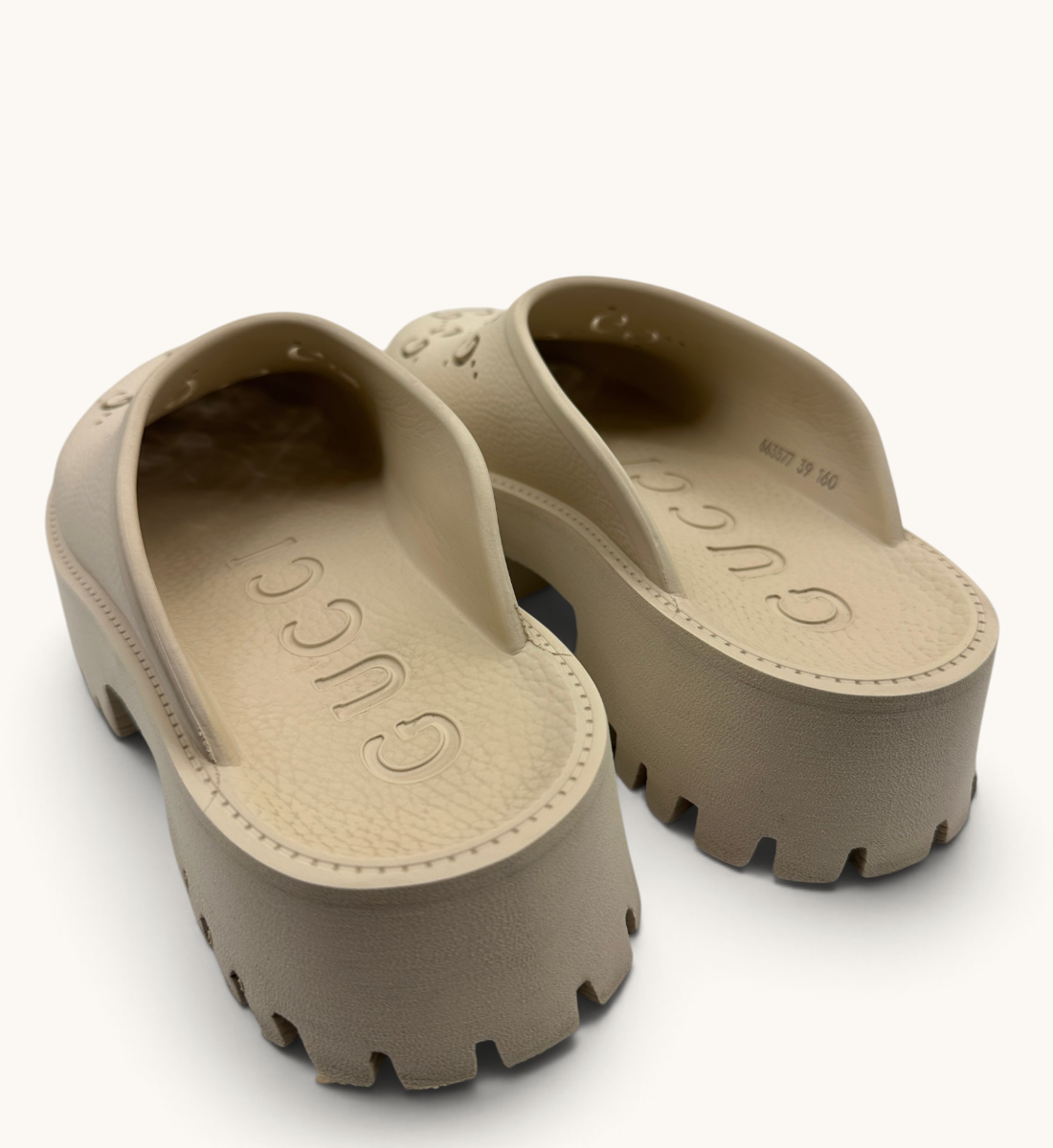 GG-Perforated Rubber Clogs