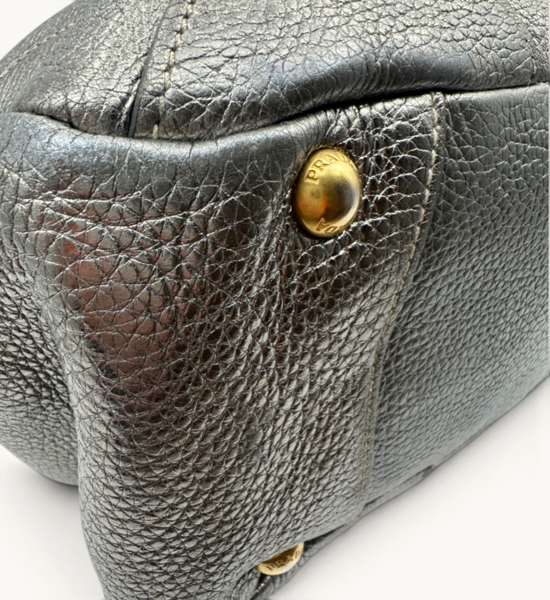 Vitello Daino Side Pocket Hobo Silver Handbag