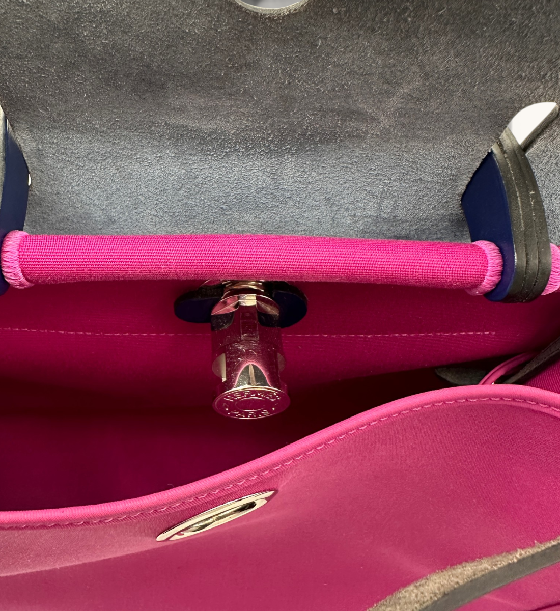 Hermès Herbag Zip 31 Fuchsia Toile Canvas & Navy Leather Handbag