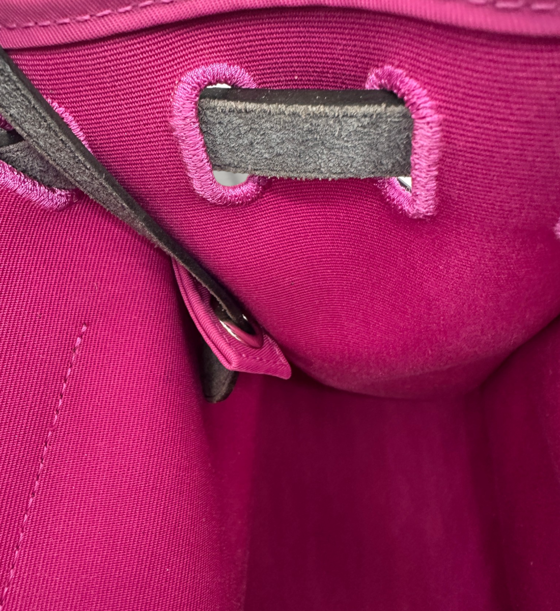 Hermès Herbag Zip 31 Fuchsia Toile Canvas & Navy Leather Handbag