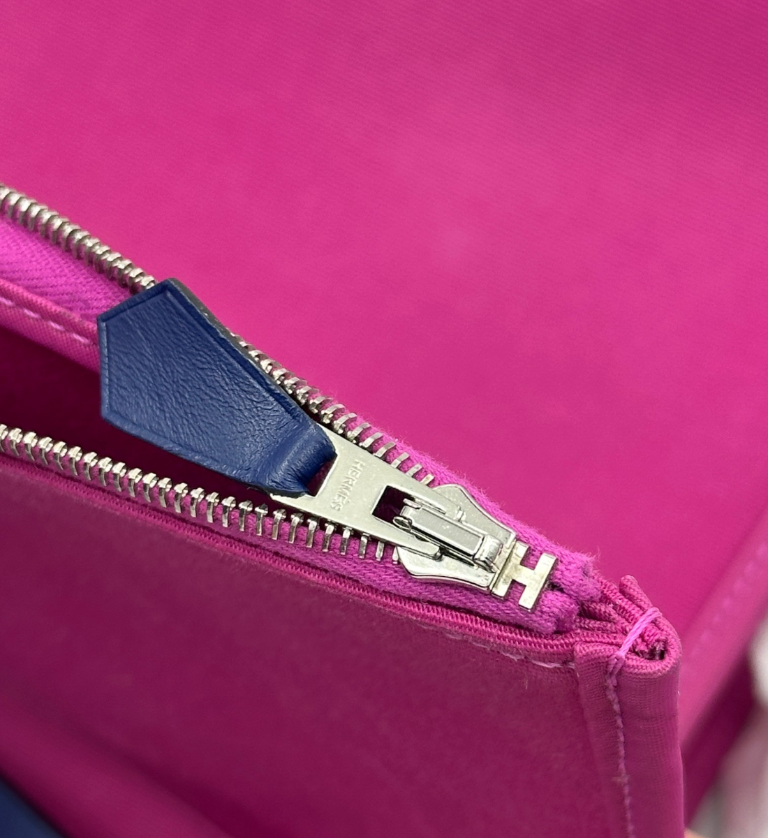 Hermès Herbag Zip 31 Fuchsia Toile Canvas & Navy Leather Handbag