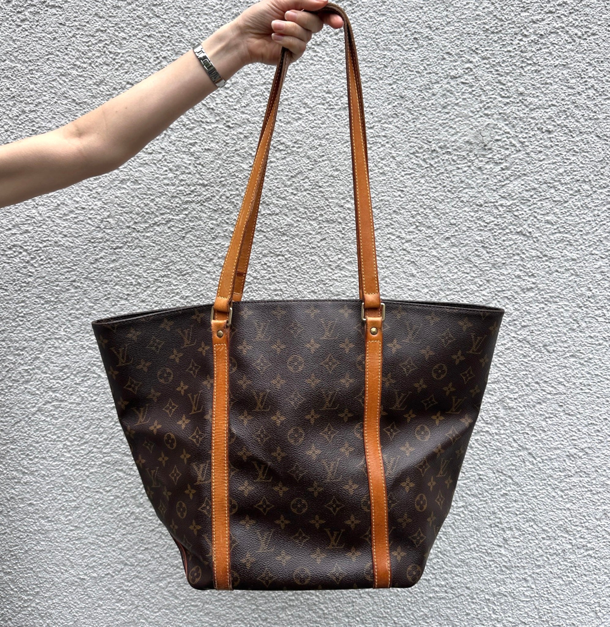 Monogram Sac Shopping tote 48 bag
