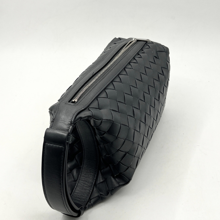 Intrecciato Vertical Wallace Pouch