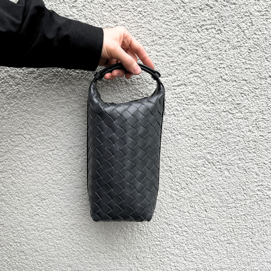 Intrecciato Vertical Wallace Pouch