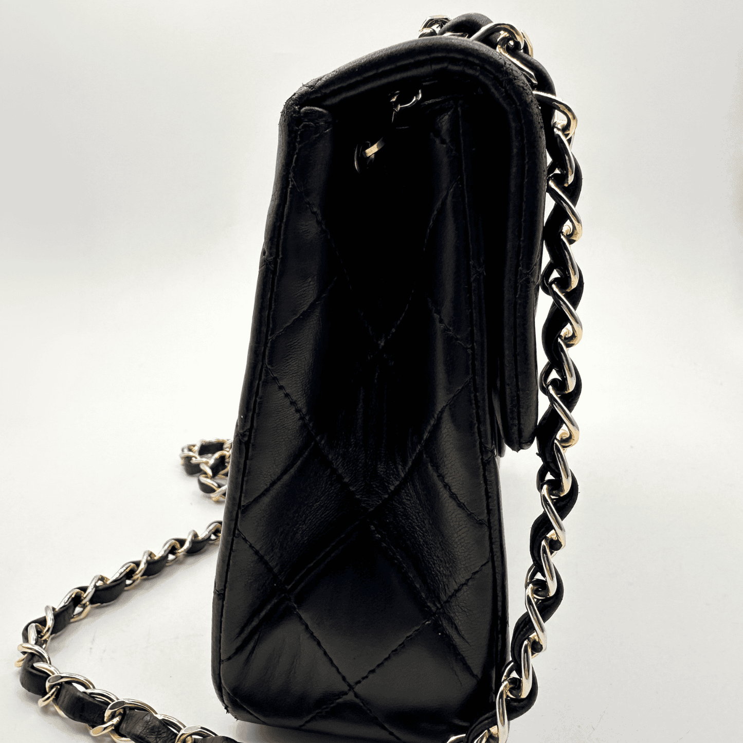 Vintage Matelasse 20 Flap Chain Shoulder Bag
