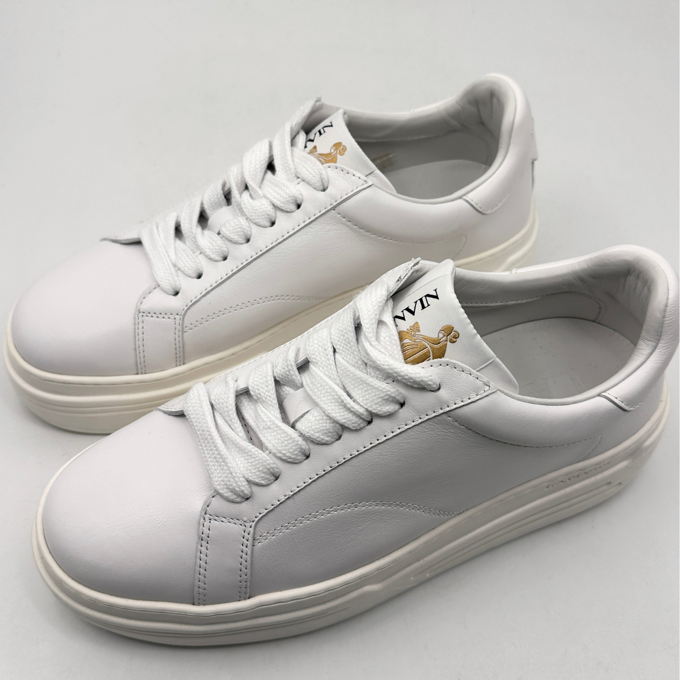 DDB0 Platform Sneakers