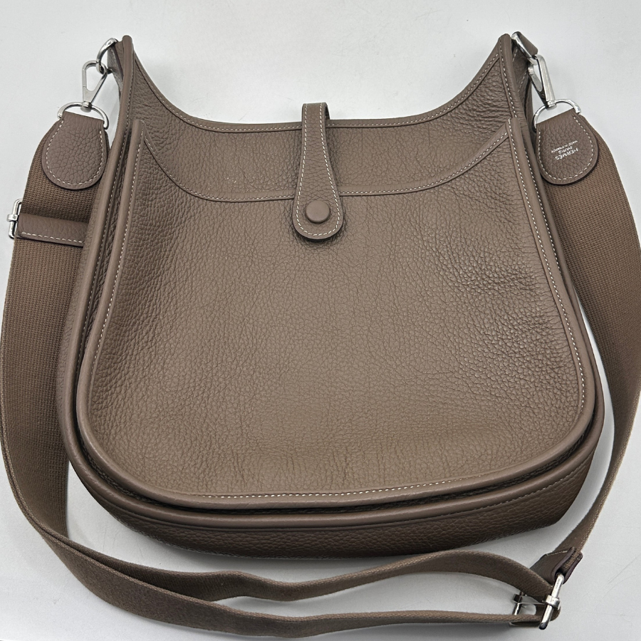 Hermès Evelyne 29 Taupe Leather Shoulder Bag