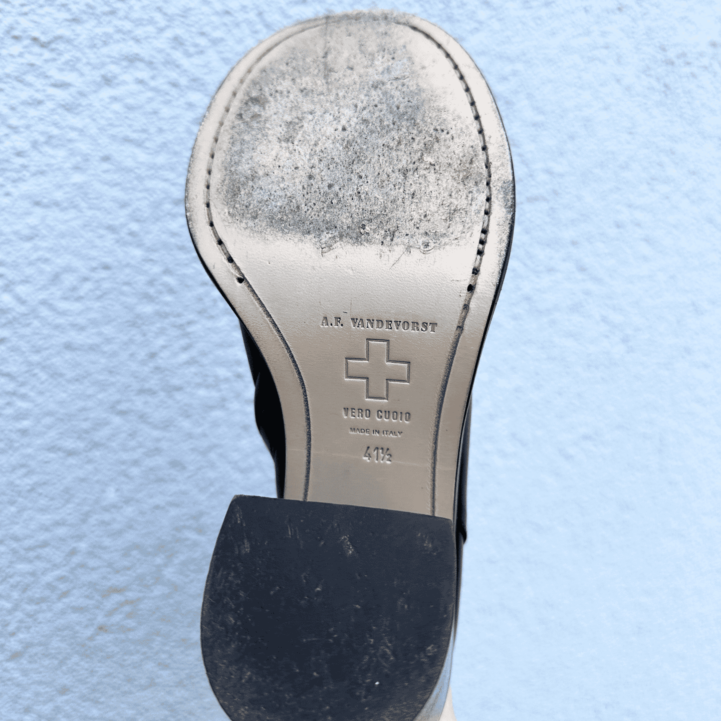 X010 Boots