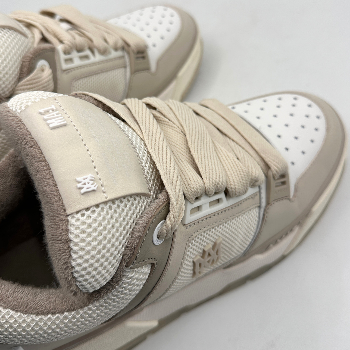 MA-1 Sneakers