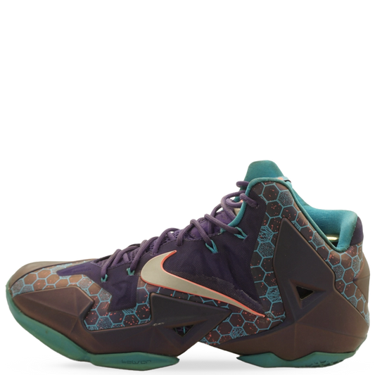 LeBron Summit Lake Hornets XI